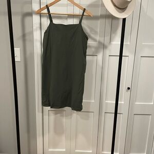 Green Sleeveless Athletic Dress
